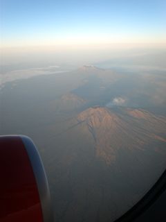 インドネシア　ジャワ島上空