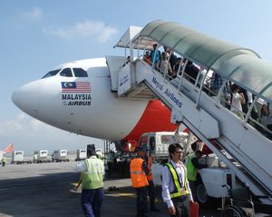 トリブバン空港のエアアジア