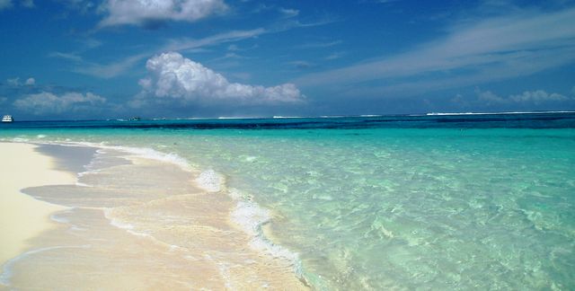 マニャガハ島ビーチ　Managaha Island